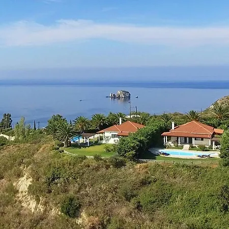 Kefalonia Sleeps 4 With Pool Air Con And Wifi * 케팔로니아
