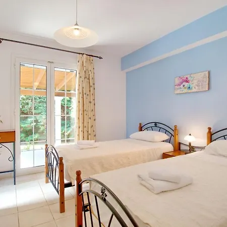 빌라 Kefalonia Sleeps 4 With Pool Air Con And Wifi *