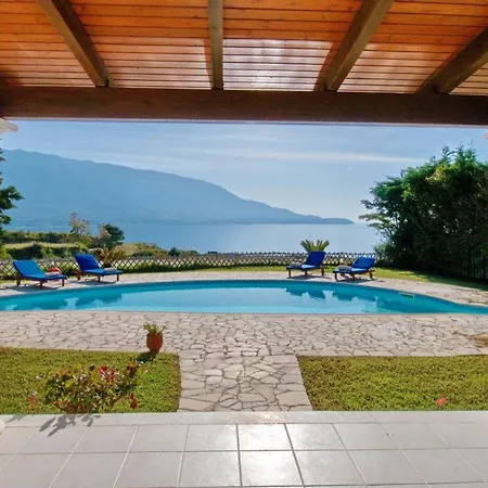 Kefalonia Sleeps 4 With Pool Air Con And Wifi 빌라 케팔로니아