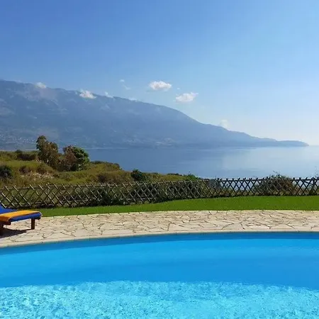 Kefalonia Sleeps 4 With Pool Air Con And Wifi 빌라 *